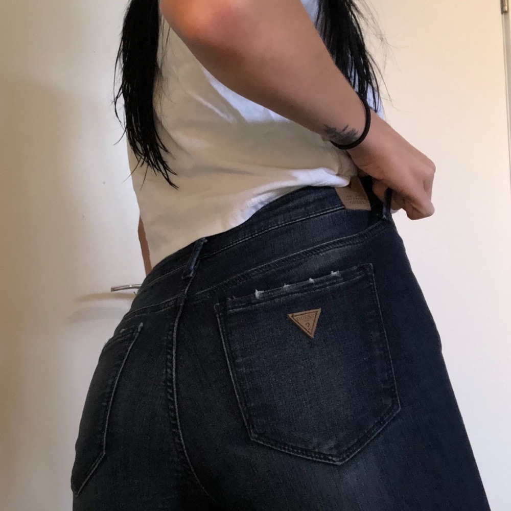 GUESS Jeans w/ patchwork - Picture 3 of 5